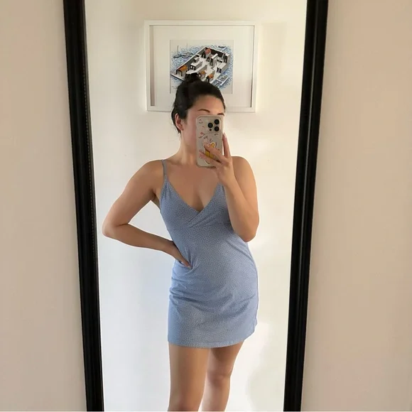 Brandy Melville Amara Light Blue Floral Dress - Picture 3 of 9